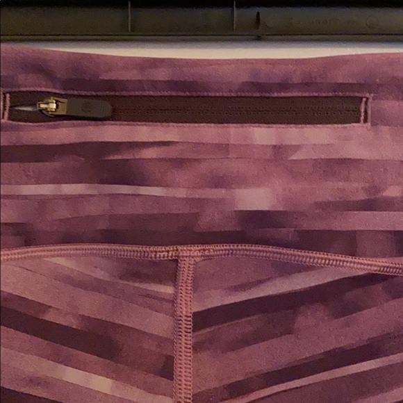 Lululemon Crops - Picture 3 of 6